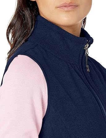 Amazon Essentials Women's Classic-Fit Sleeveless Polar Soft Fleece Vest