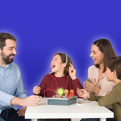 PLAY FUN BY IMC TOYS Lie Detector (French Version) | Family Board Game with 500