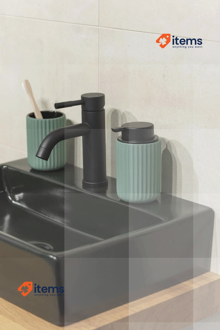 WENKO Belluno Soap Dispenser Ceramic Green 300 ml 8L x 8W x 13.5H
