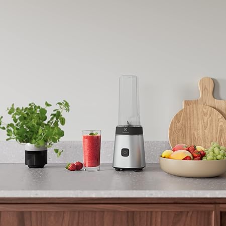 Electrolux Create 3 E3SB1-4ST Sport Blender, 300 W, 2 Take-Away