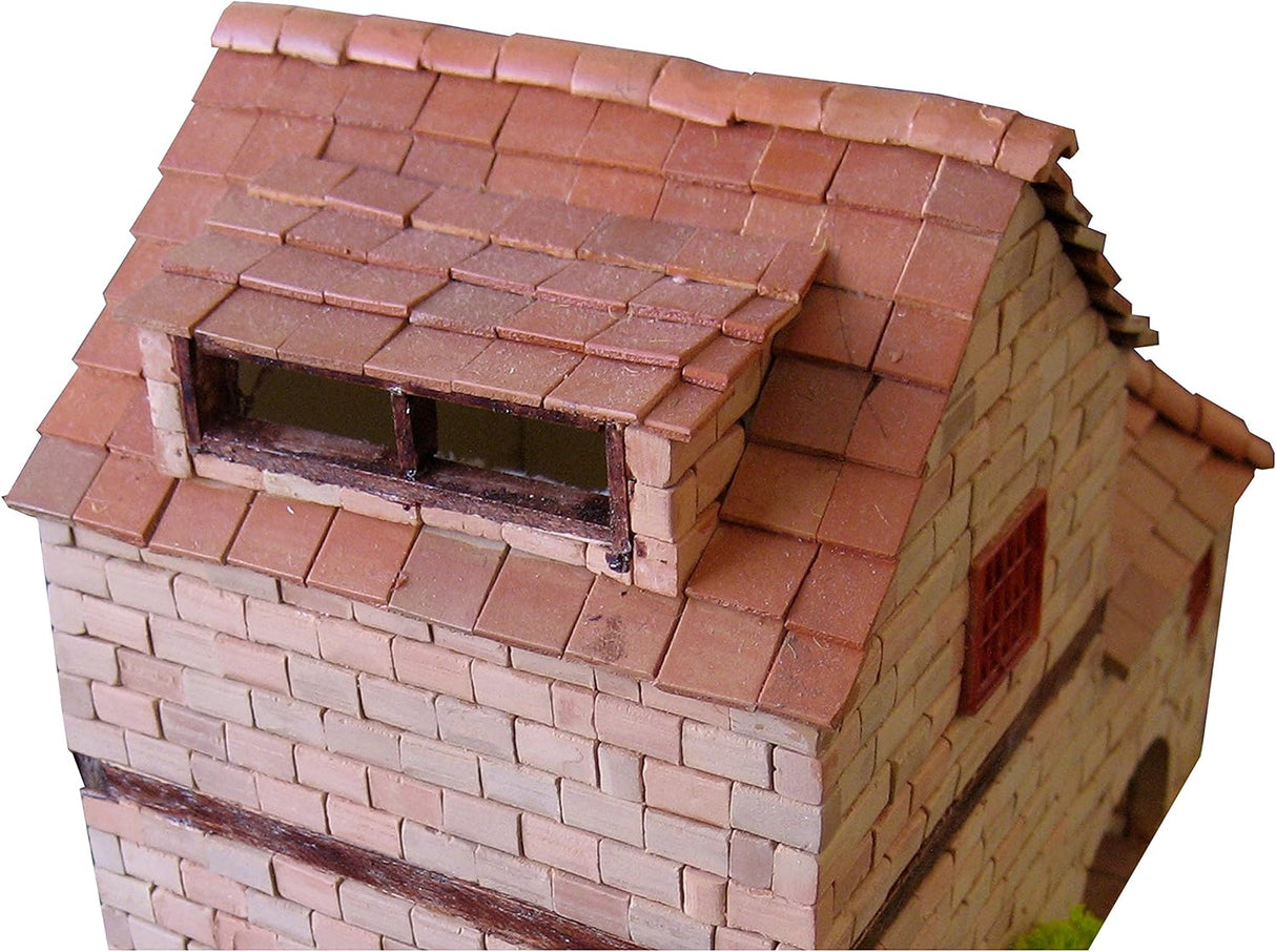 Keranova Rural Mill House Model Multicolor