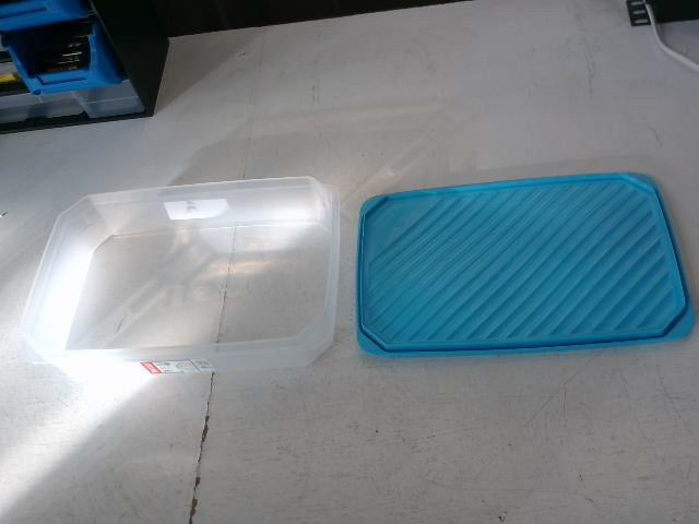 TATAY Food Storage, Airtight, 2.1 L of Capacity, 28,5 x 18,5 x 6 cm, Blue 2.1L