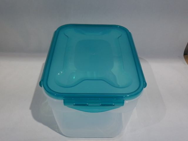 Amazon Basics Air-Locked Leak-Proof Airtight Containers with Lids 6 Piece Clear