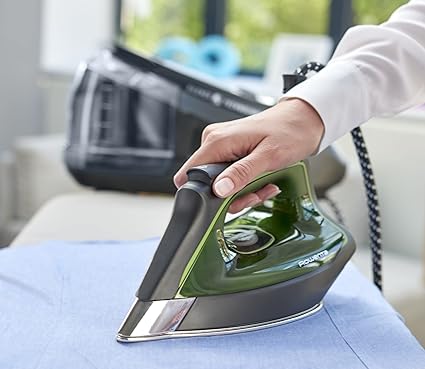 Rowenta Silence Steam PRO Iron, 2800 W, 1.3 Litre, Black and Grey