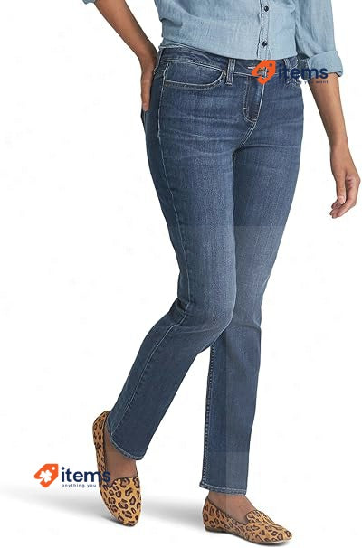 Lee Women's Legendary Mid Rise Leg Jean Regular Fit Straight Jeans Seattle Short