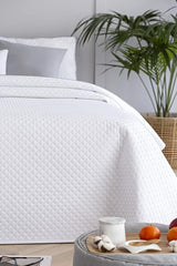 Todocama Fine Boutique Bedspread with Diamond Design White