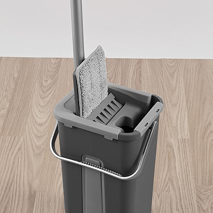 Kleeneze KL028145EU7 Mop & Bucket Set - Flat Head Microfibre Mop Black