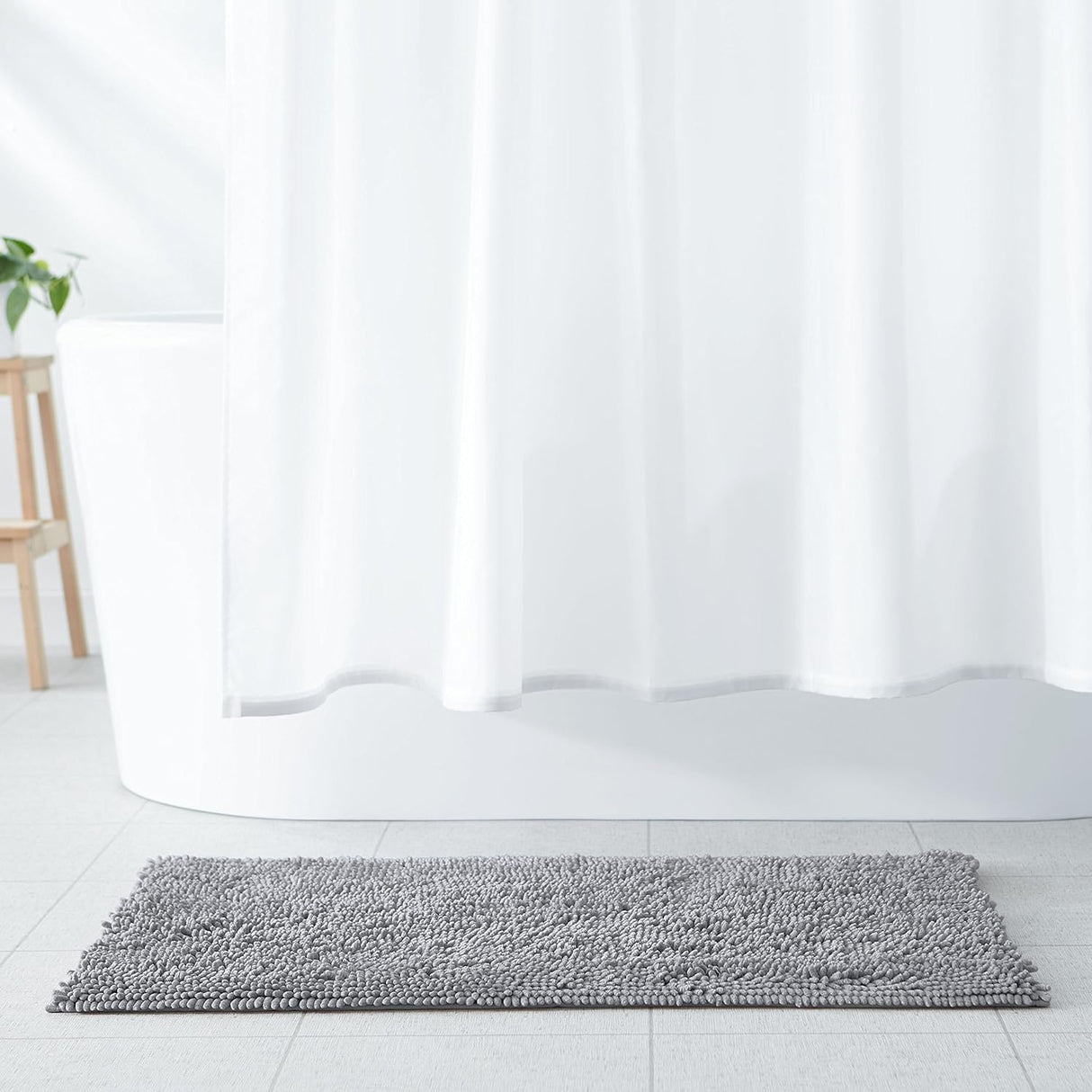 Amazon Basics Non-Slip Bathroom Mat