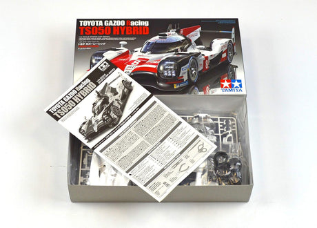 Tamiya 1:24 Toyota Model Building Kit