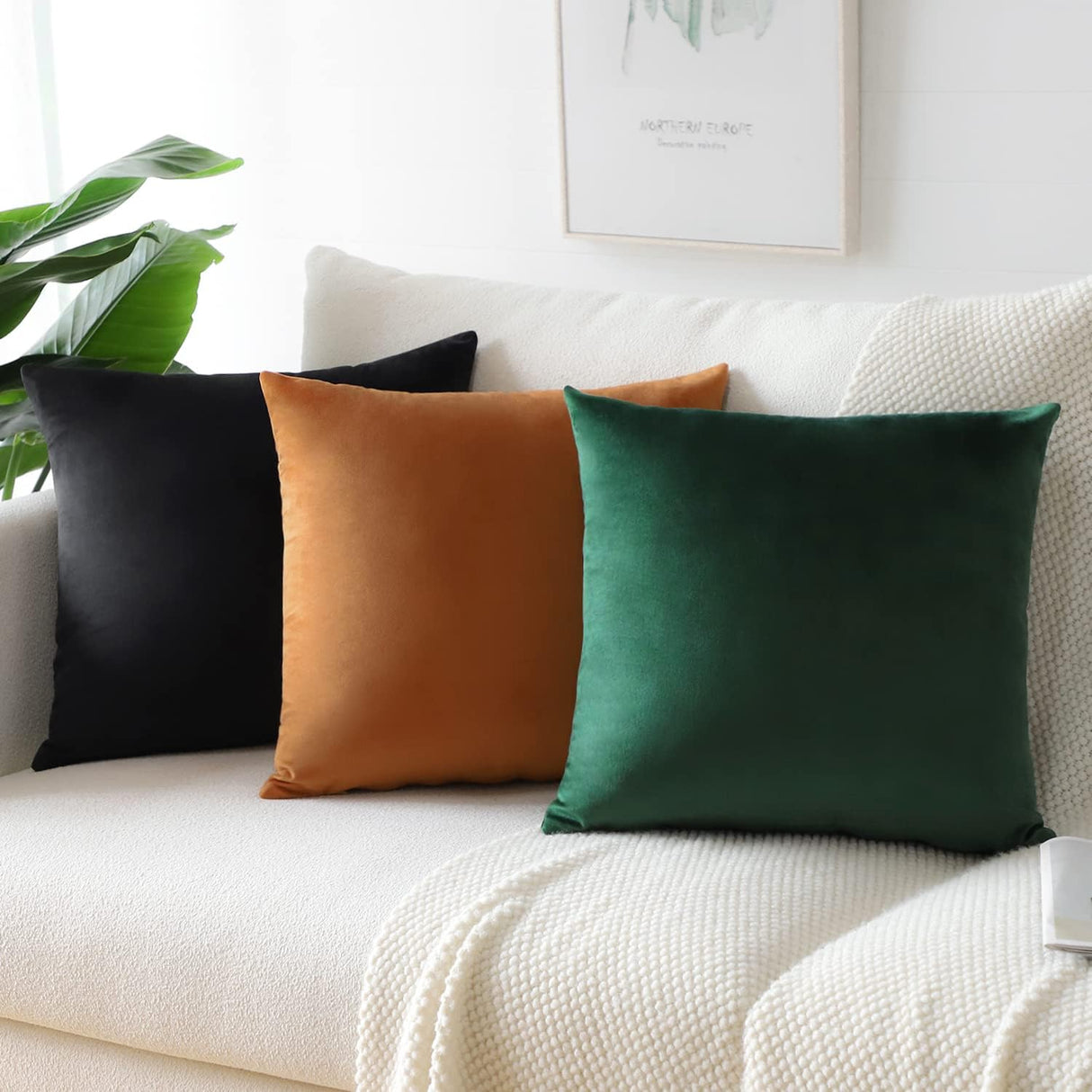 Sungeek Velvet Cushion Covers